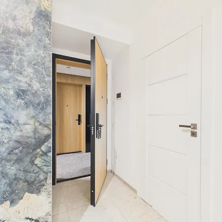 Forest & Sea Wellness & Pool By Solarento مينززدرويه