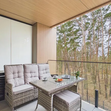 Forest & Sea Wellness & Pool By Solarento شقة